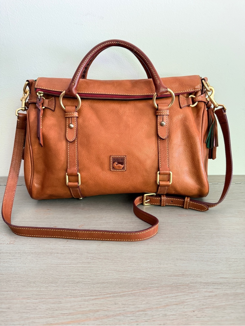 Dooney & Bourke Large Florentine Satchel 15โ Vintage 8L940 w/ Dust Bag Natural